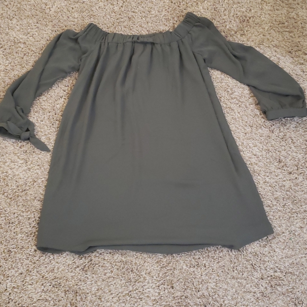 Cute dark green off the shoulder dress